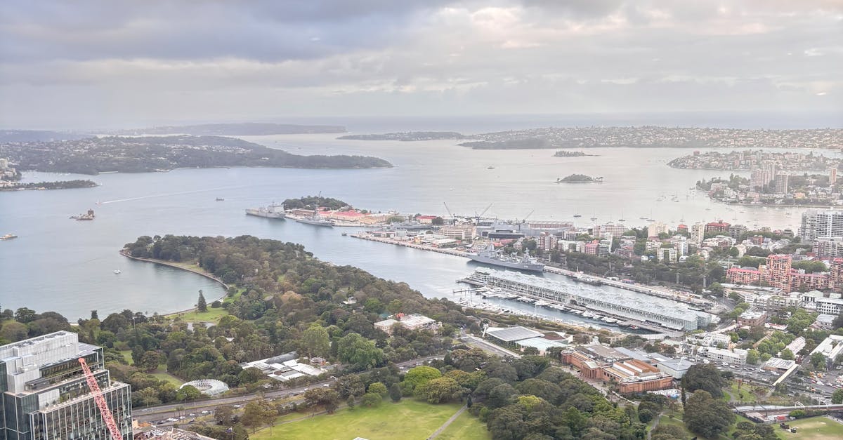 Impact of Water Runoff on Roof Cleaning Efficiency